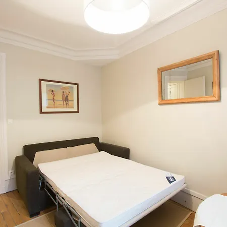 Designer - Eiffel Tower Apartman *
